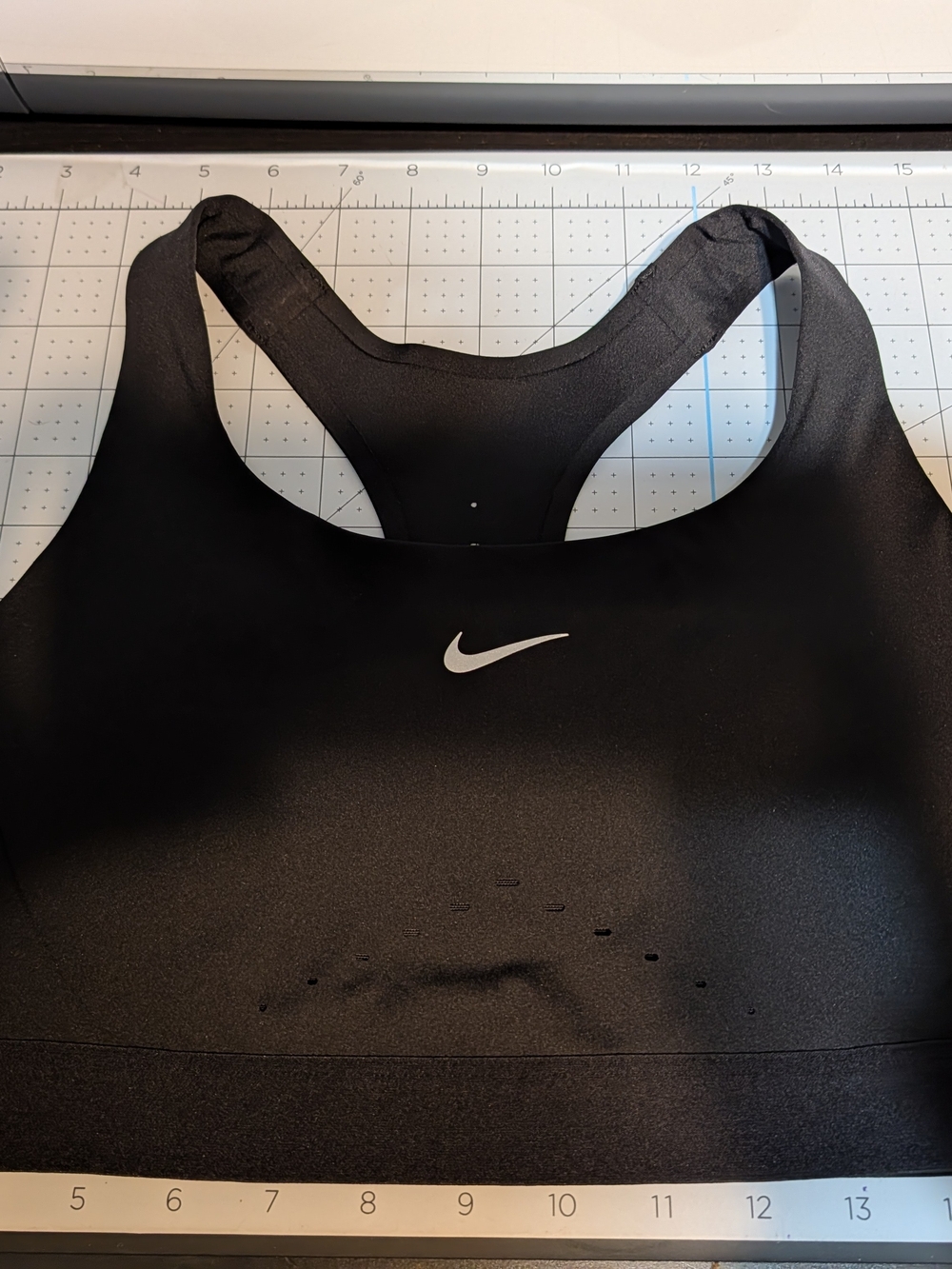 Nike Swift Women's High Support, Lightly Lined Sports Bra- Size M